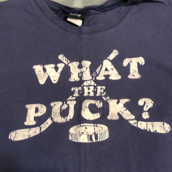 Vanity Tee - Picture 2 of 5